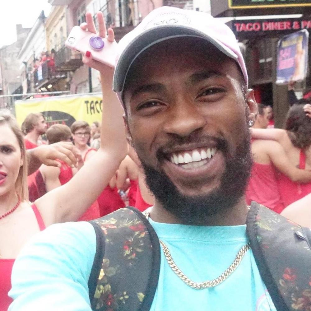 Meet your Posher, Omari